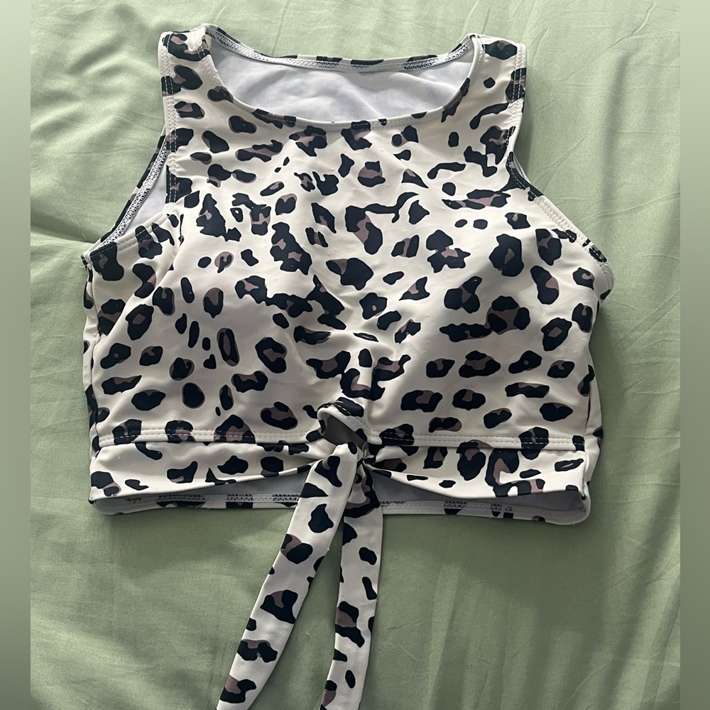 Shein Leopard Print Cropped Bathing Suit Top.